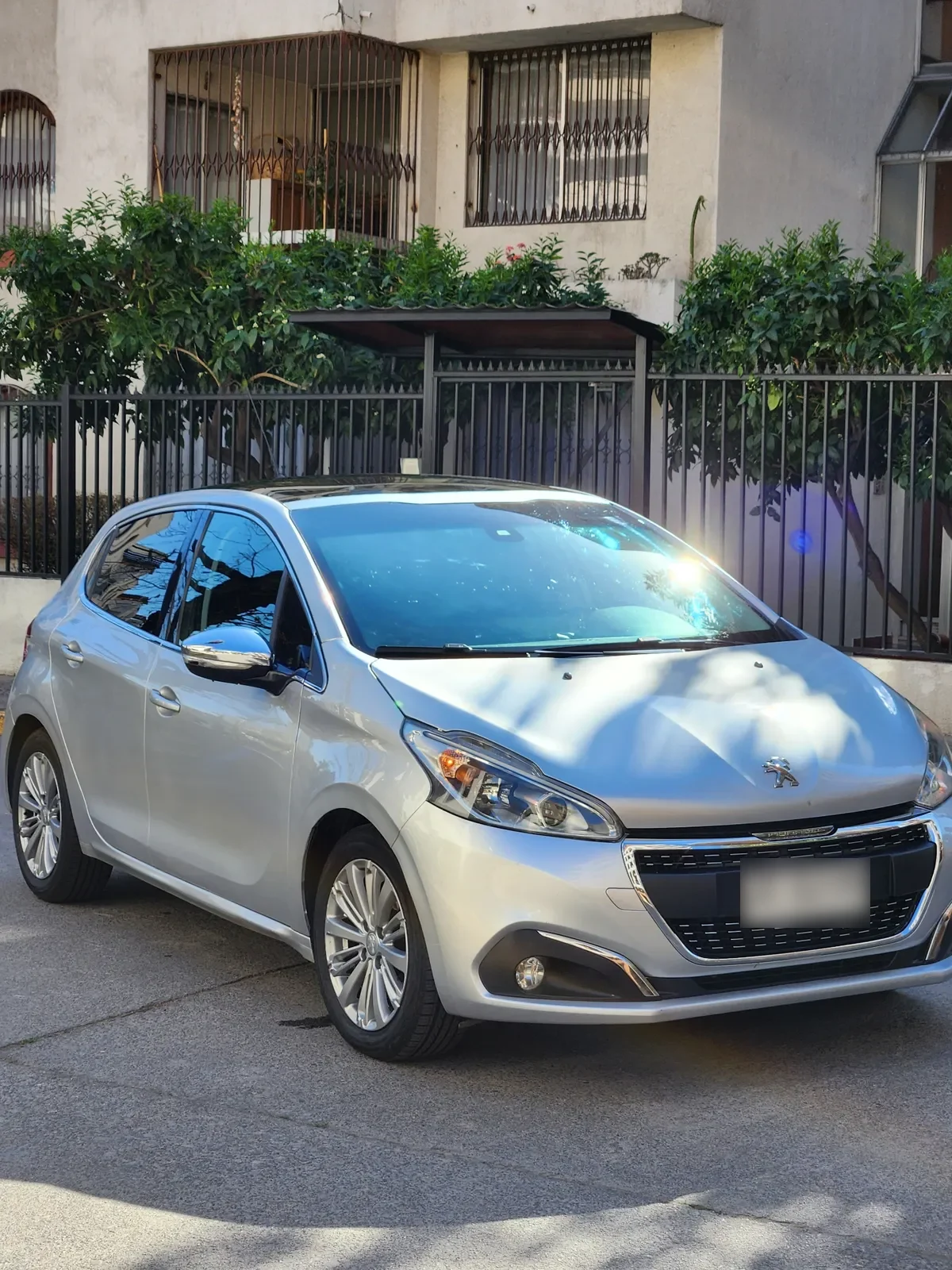PEUGEOT 208 1.6 Allure Bluehdi 100hp Mt Diesel año 2017