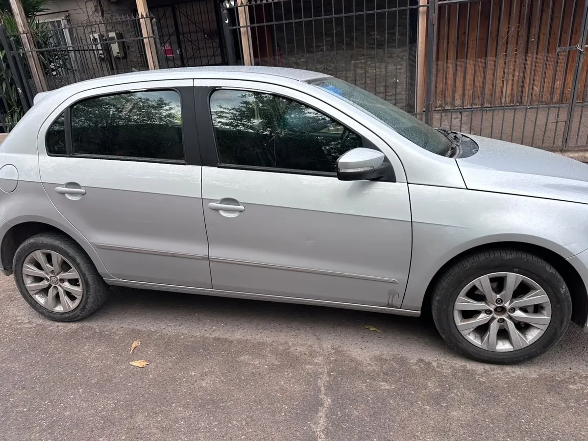 VOLKSWAGEN GOL 1.6 Comfort Mt año 2019