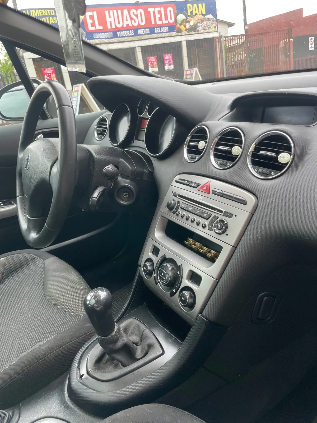 PEUGEOT 308 1.6 Mt Premium año 2008