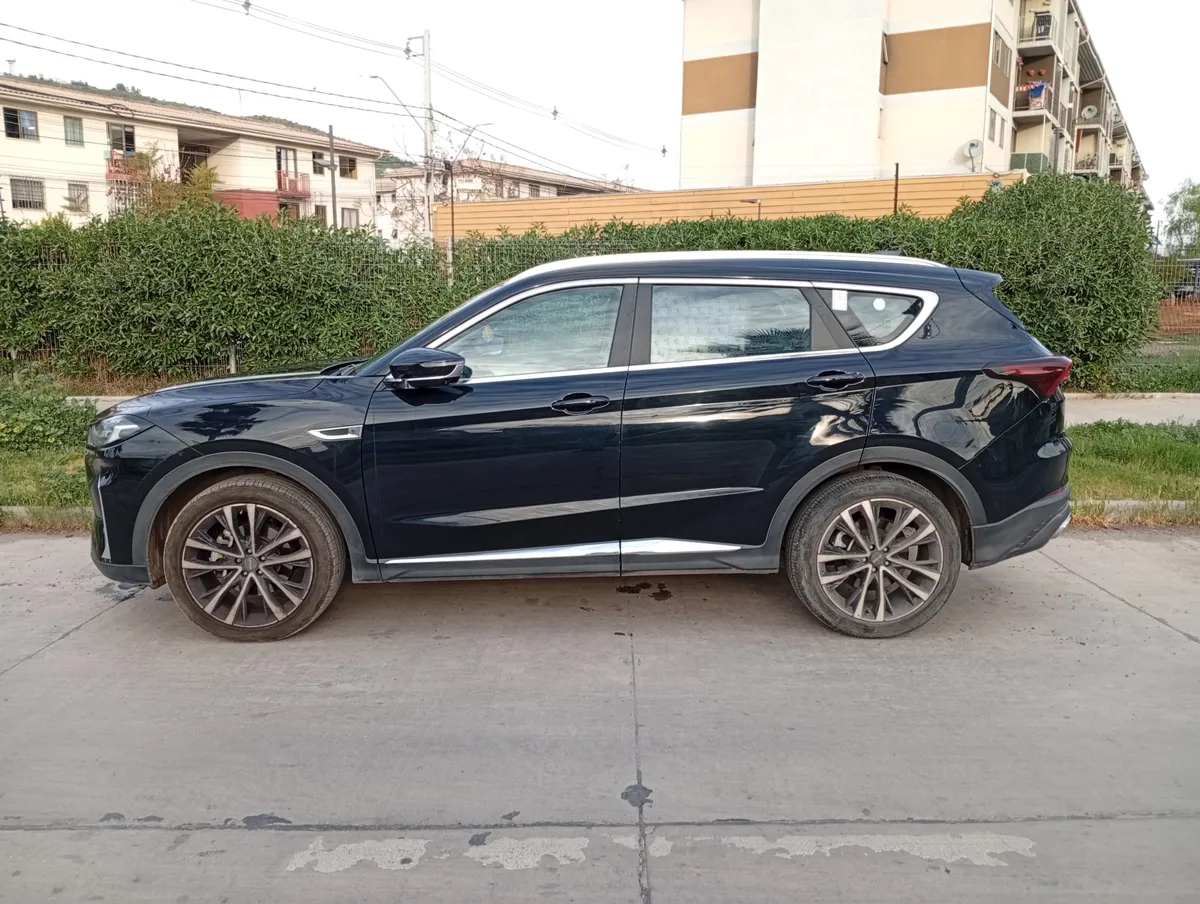 JETOUR X70 1.5 Plus At año 2024