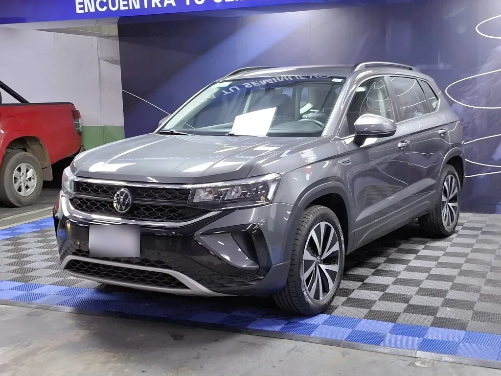 Volkswagen Taos Taos 1.4 Tsi At Comfortline año 2025