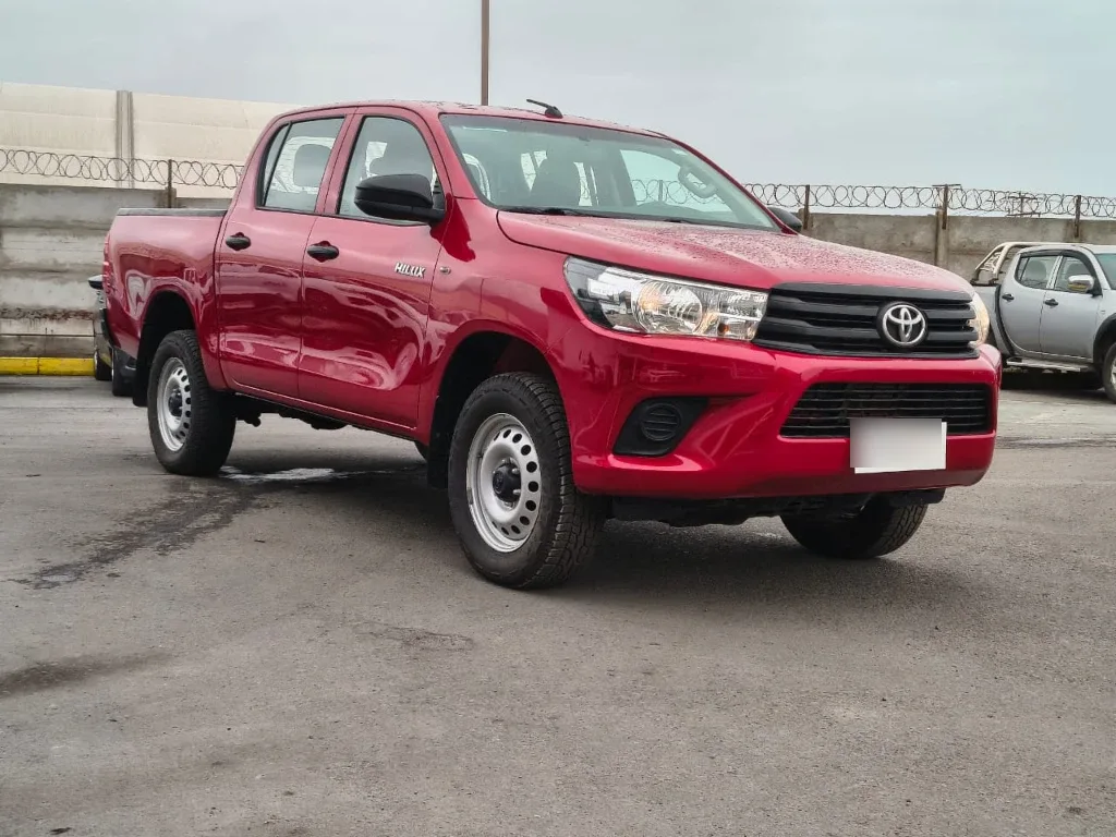 Toyota Hilux Dc 4x4 2.4 D Dx Mt año 2024