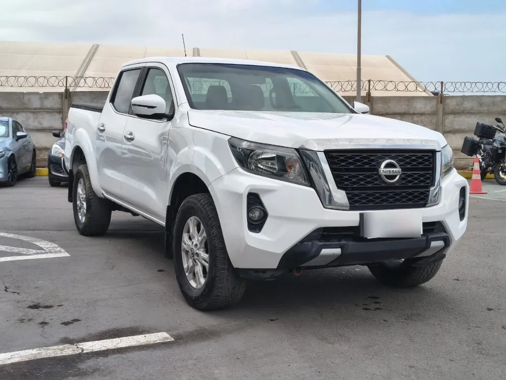 Nissan Navara Dc 4x2 2.3tdi Xe año 2022