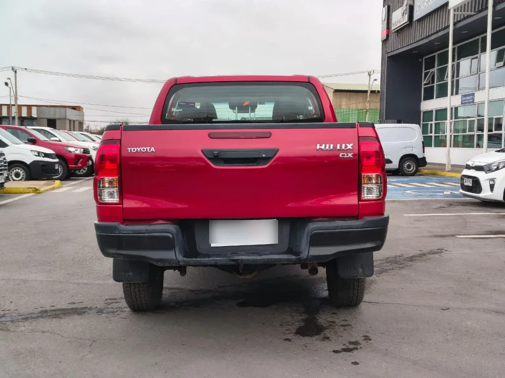 Toyota Hilux Dc 4x4 2.4 D Dx Mt año 2024