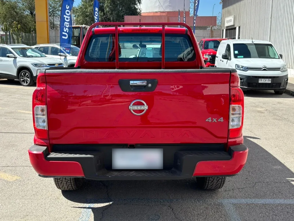 Nissan Navara Dc 4x4 2.3 Tdi Se año 2023