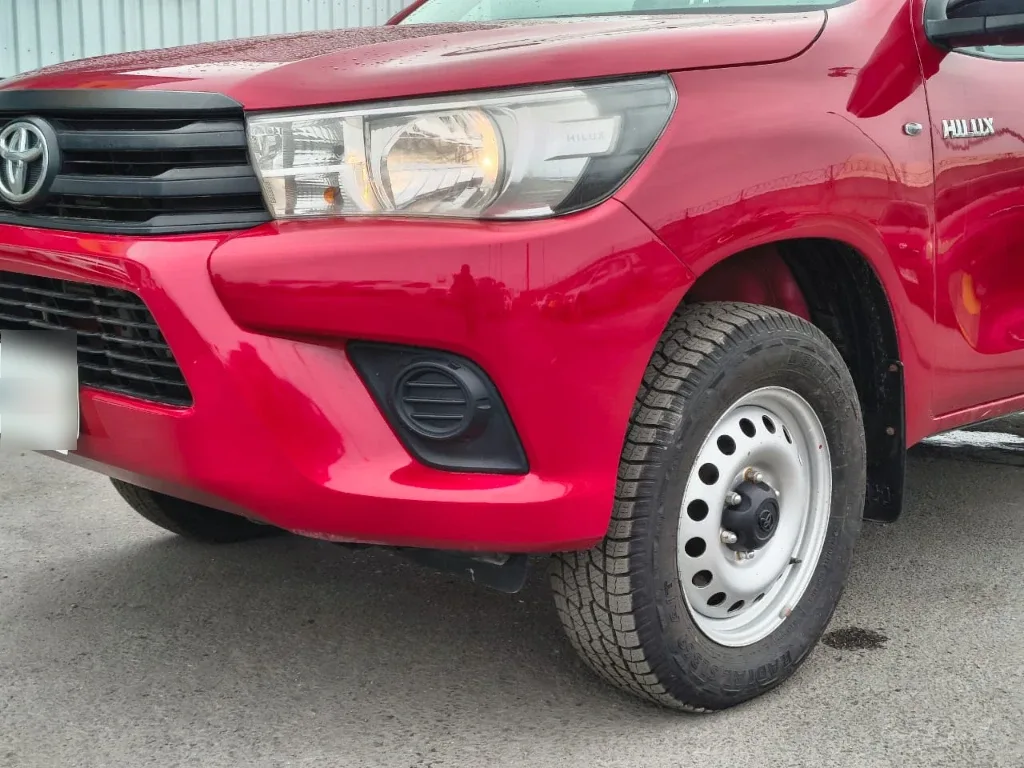 Toyota Hilux Dc 4x4 2.4 D Dx Mt año 2024