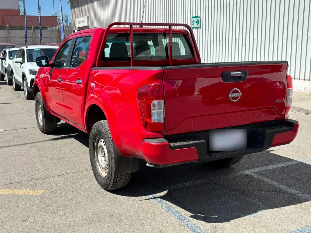 Nissan Navara Dc 4x4 2.3 Tdi Se año 2023