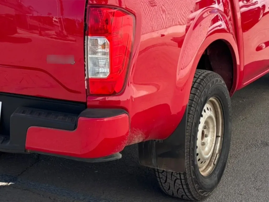 Nissan Navara Dc 4x4 2.3 Tdi Se año 2023