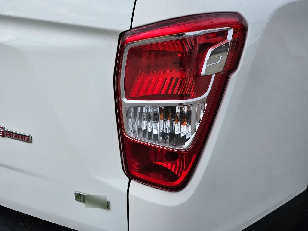 Ssangyong Grand Musso Grand Musso 2.2 4x2 Mt Full-Ql610 año 2023