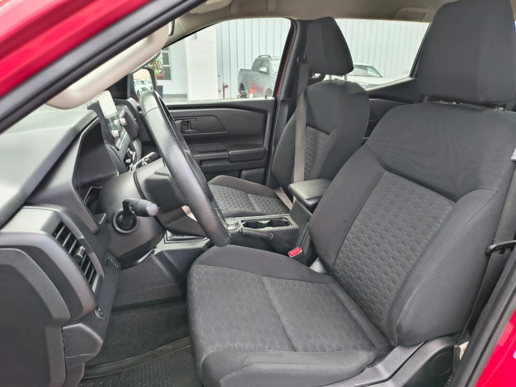 Mitsubishi L200 Katana D/c 2.4 Tdi Mt Xrt 4x4 año 2024