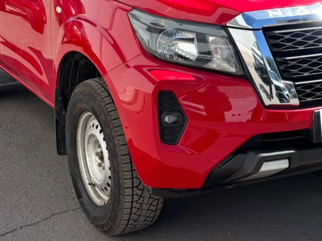 Nissan Navara Dc 4x4 2.3 Tdi Se año 2023