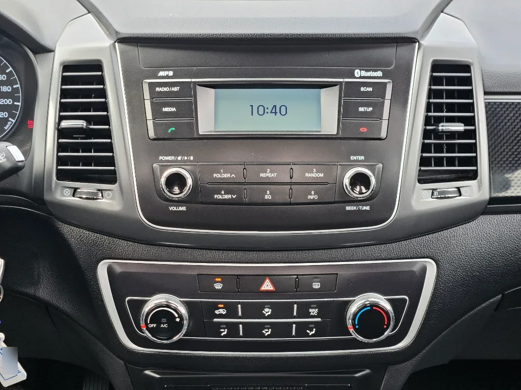 Ssangyong Grand Musso Grand Musso 2.2 4x2 Mt Full-Ql610 año 2023