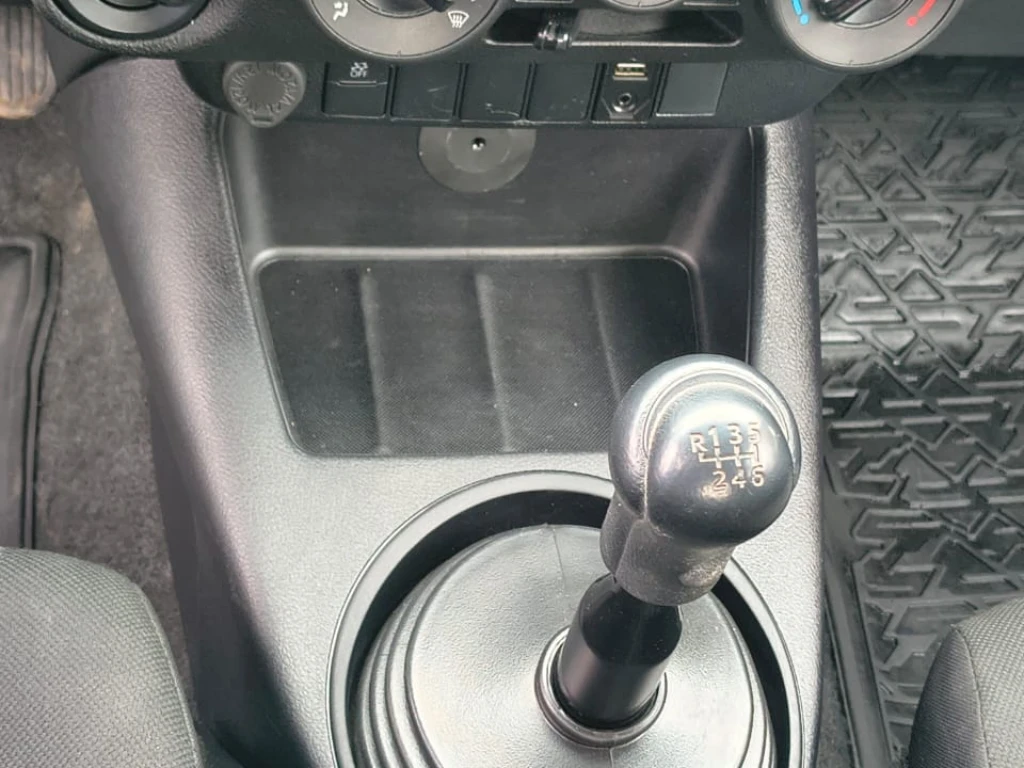 Toyota Hilux Dc 4x4 2.4 D Dx Mt año 2024