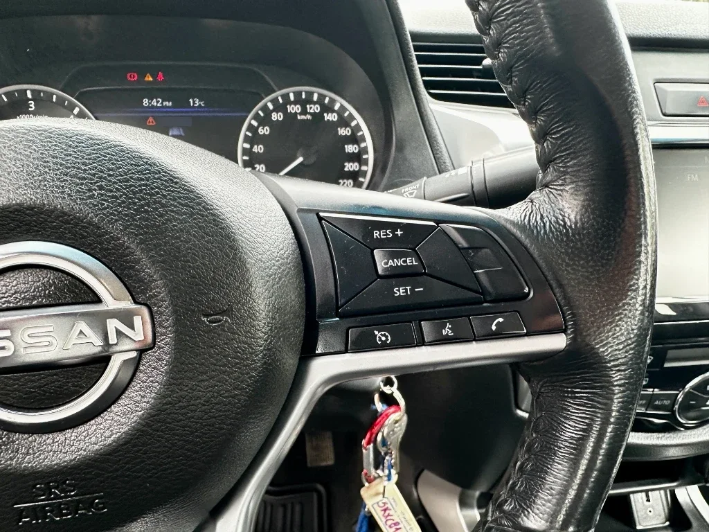 Nissan Navara Navara 4x2 Dc 4x2 2.3tdi Xe año 2023