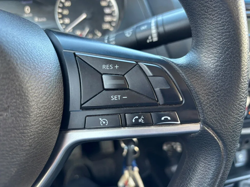 Nissan Navara Dc 4x4 2.3 Tdi Se año 2023
