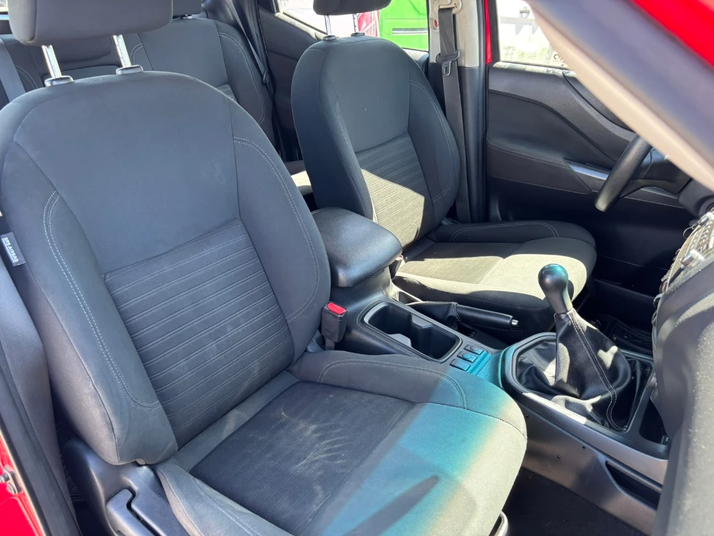 Nissan Navara Dc 4x4 2.3 Tdi Se año 2023