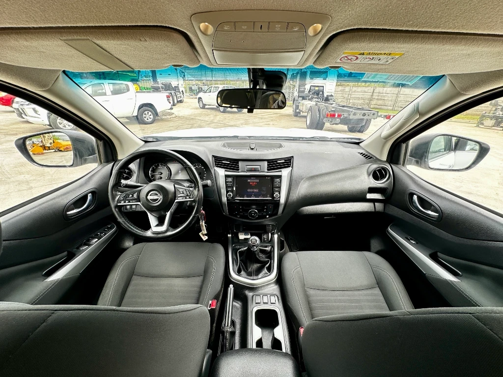Nissan Navara Navara 4x2 Dc 4x2 2.3tdi Xe año 2023