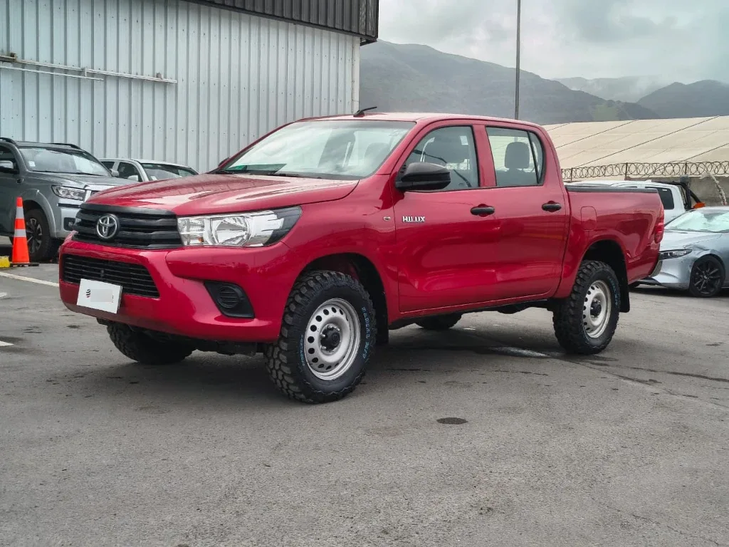 Toyota Hilux Dc 4x4 2.4 D Dx Mt año 2024