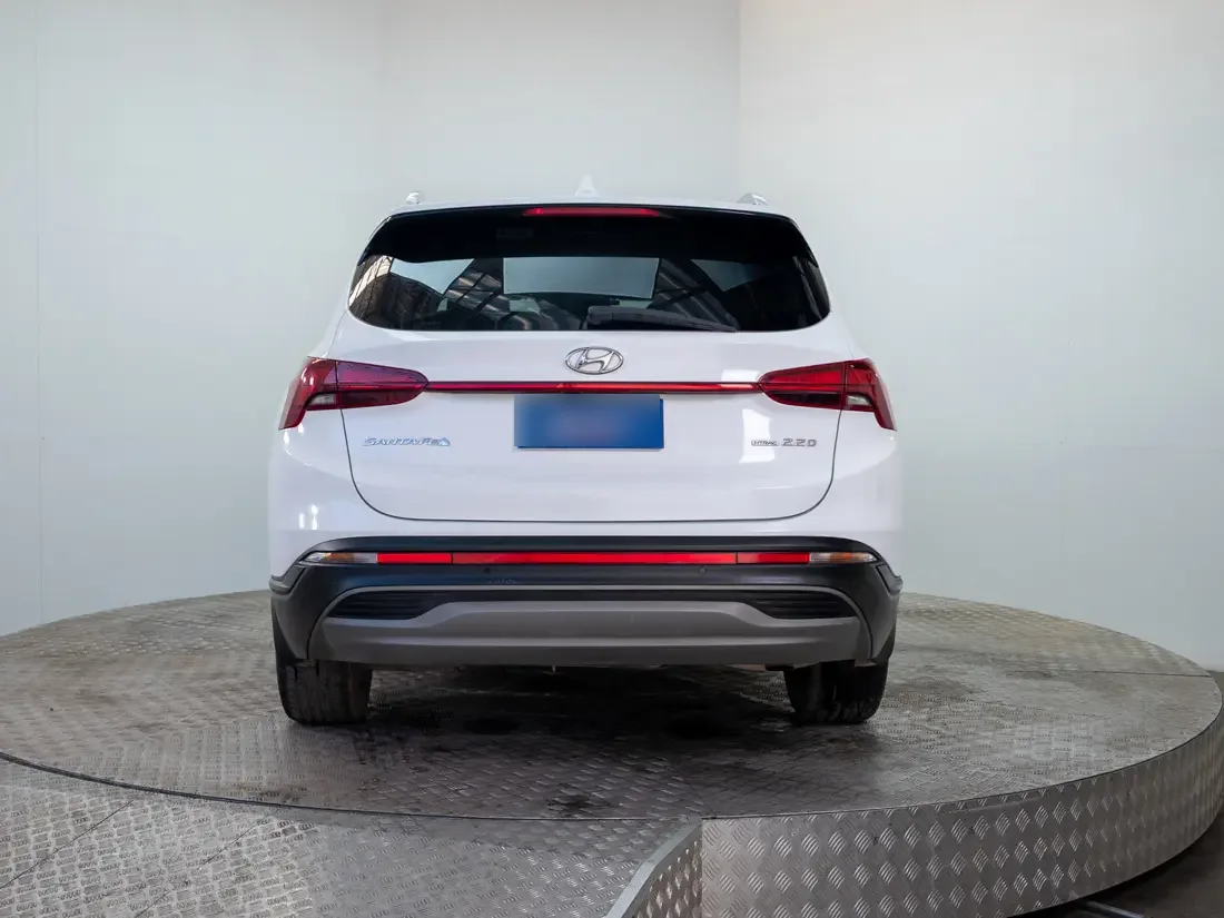 Hyundai Santa Fe Santa Fe 2.2 Crdi Tm Value At 4x4 Diesel año 2023