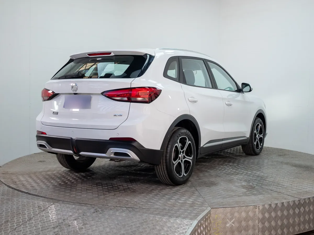 MG Zs 1.5 Com At año 2026