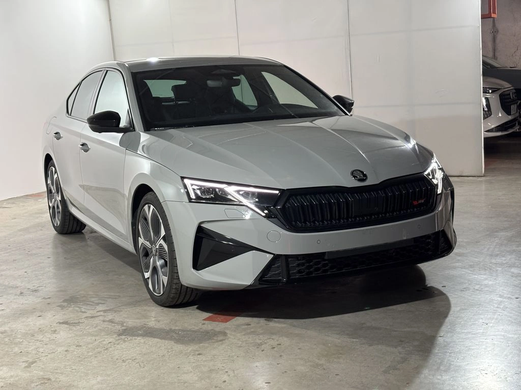Skoda Octavia 2.0 Tfsi - Vrs año 2026