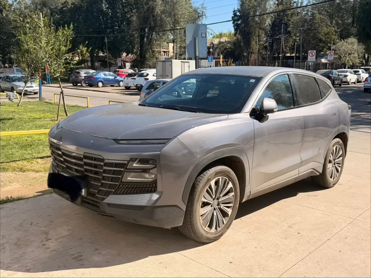 JETOUR DASHING 1.5 Lux Mt año 2024