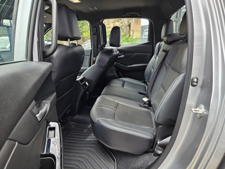 Mazda Bt-50 3.0 Dc High Plus At 4x4 Diesel año 2025