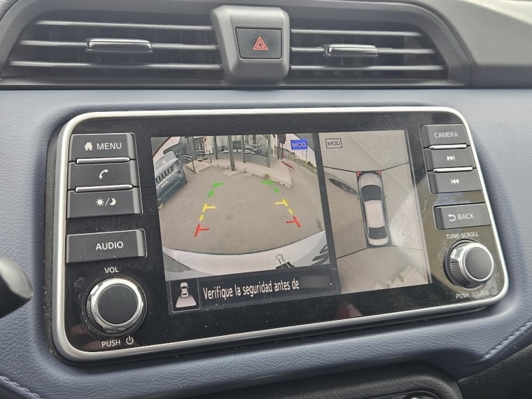 Nissan Versa 1.6 Advance At año 2023