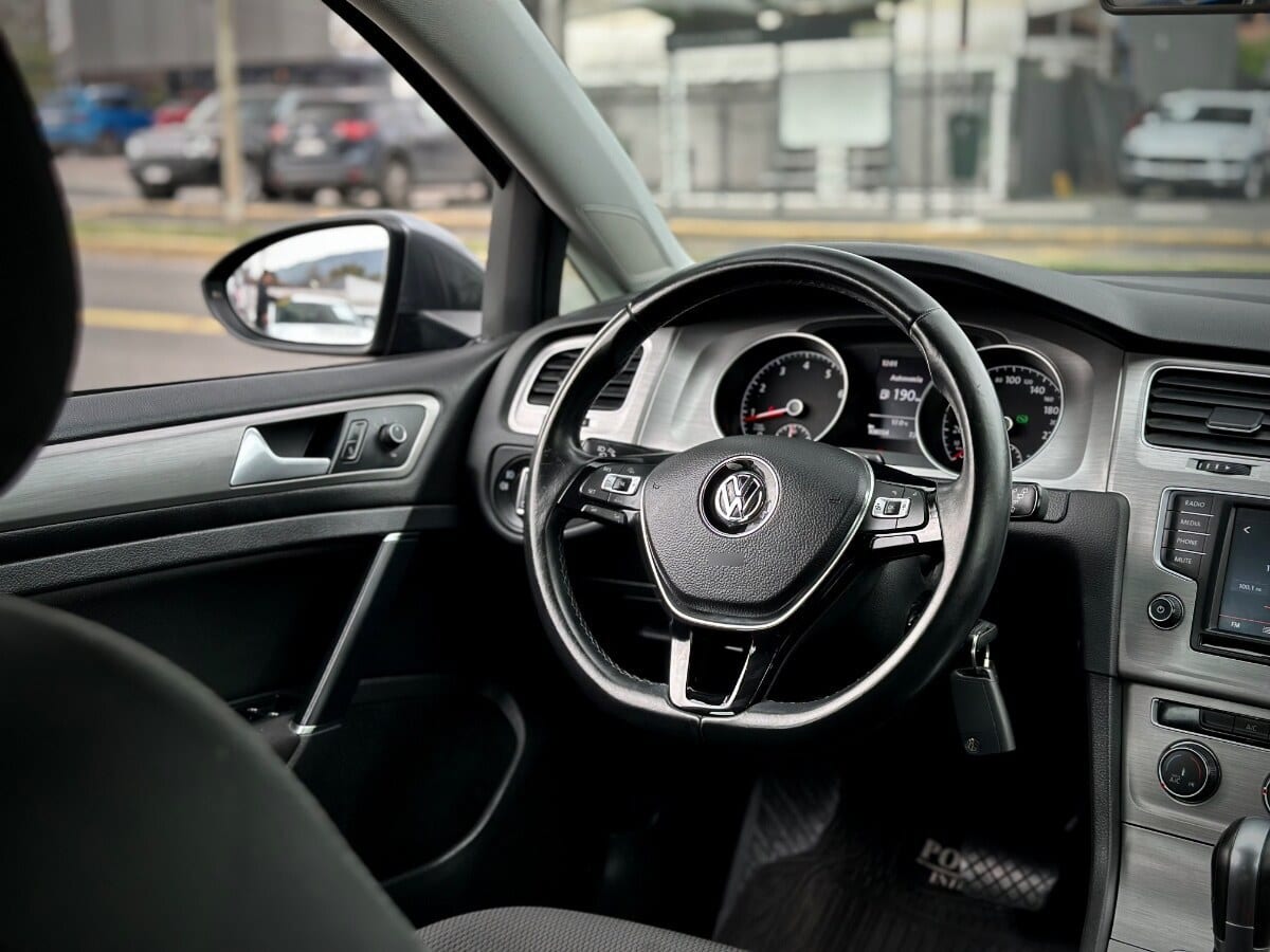 Volkswagen Golf 1.4t año 2016