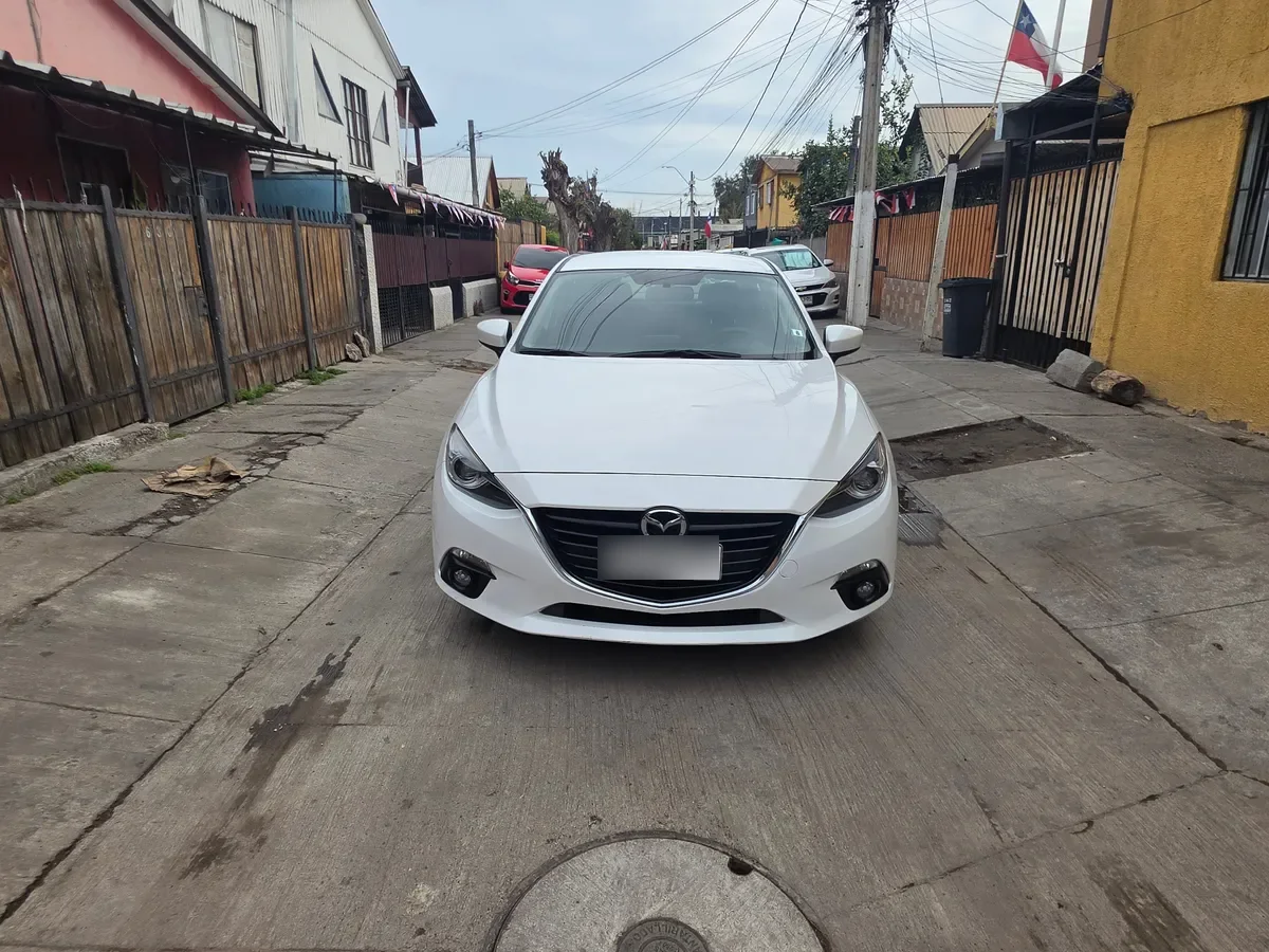 MAZDA MAZDA3 2.0 Sport Gt Sr Cuero At año 2015