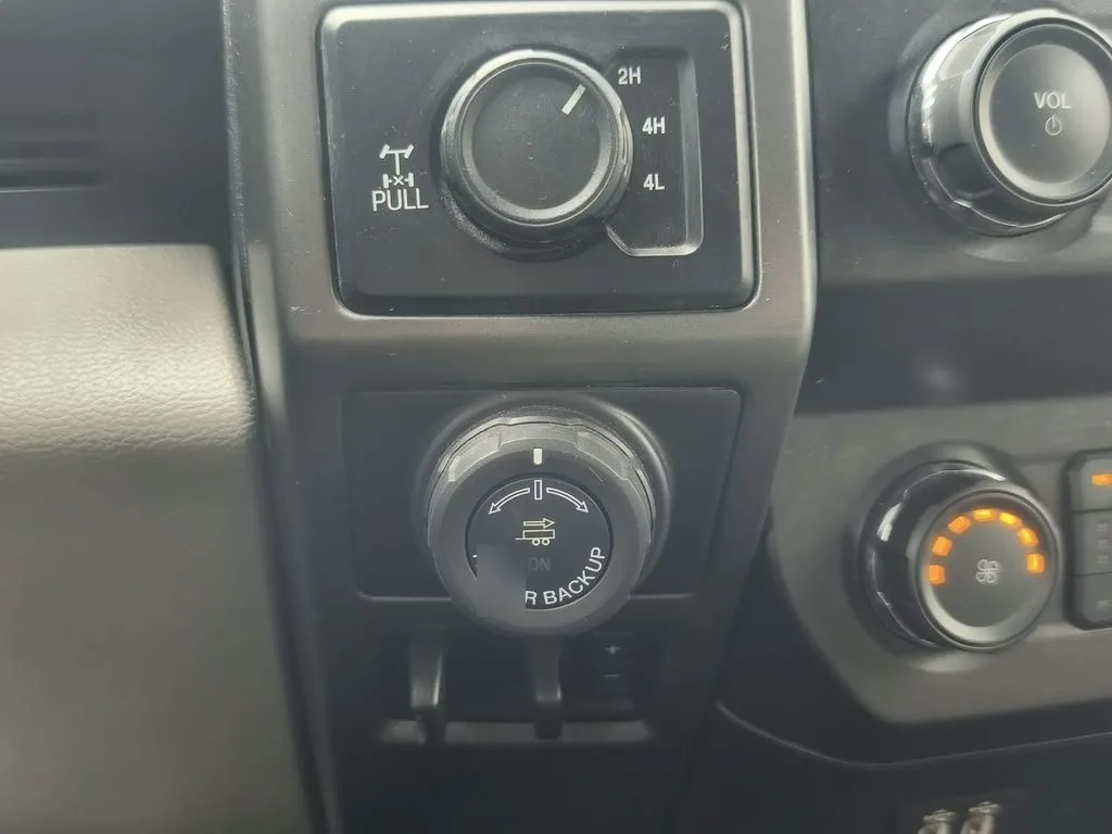 Ford F-150 Xlt 4x4 5.0 año 2021