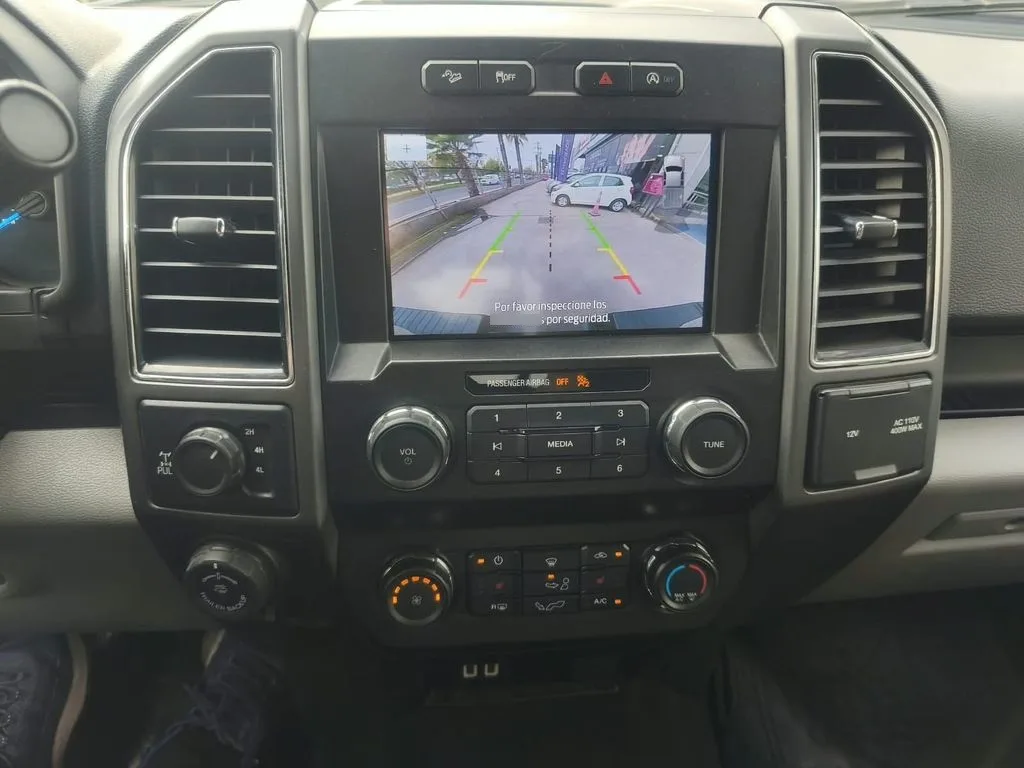 Ford F-150 Xlt 4x4 5.0 año 2021