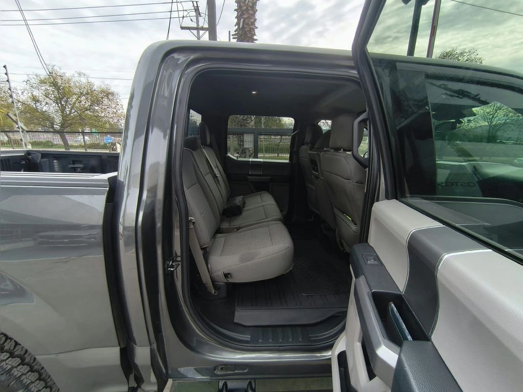 Ford F-150 Xlt 4x4 5.0 año 2021