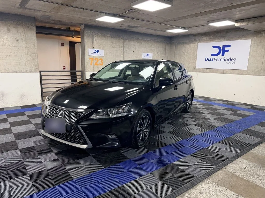 Lexus Ct200h Hibrido año 2018