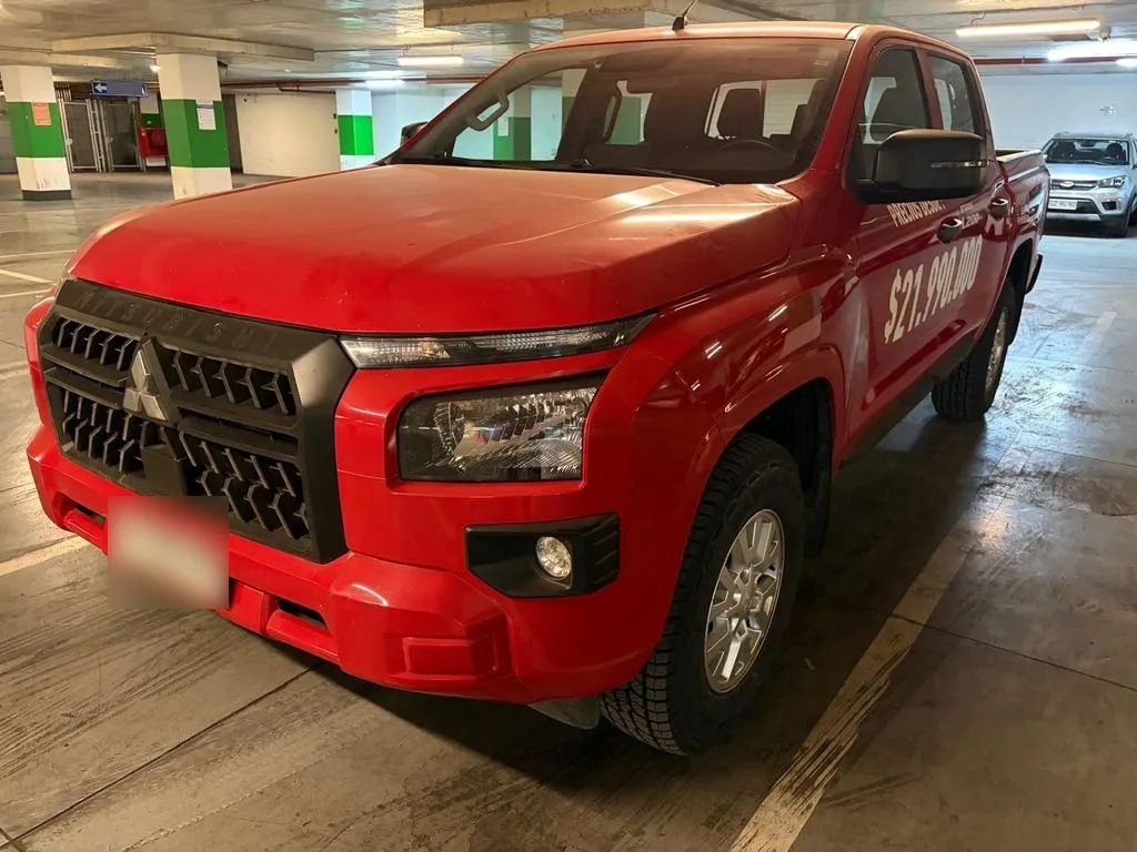 Mitsubishi L200 Katana Xrt 4x4 2.4 año 2024