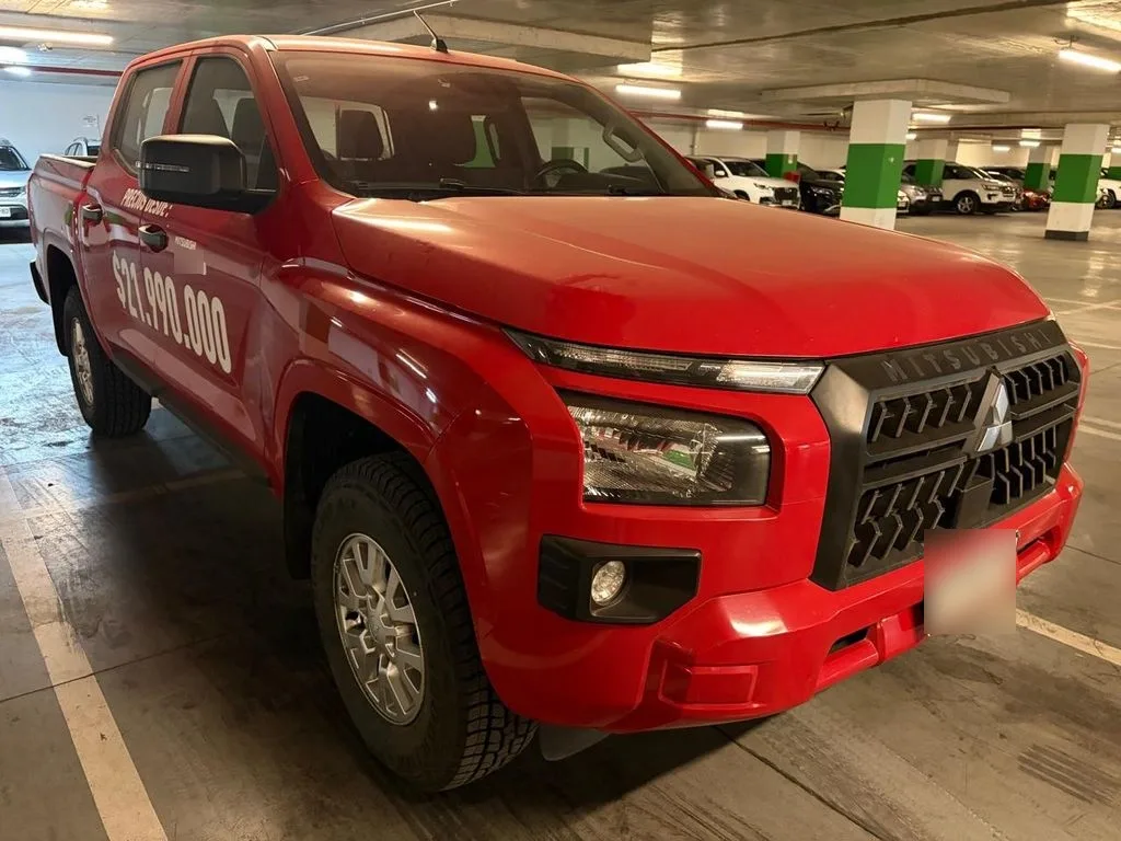 Mitsubishi L200 Katana Xrt 4x4 2.4 año 2024