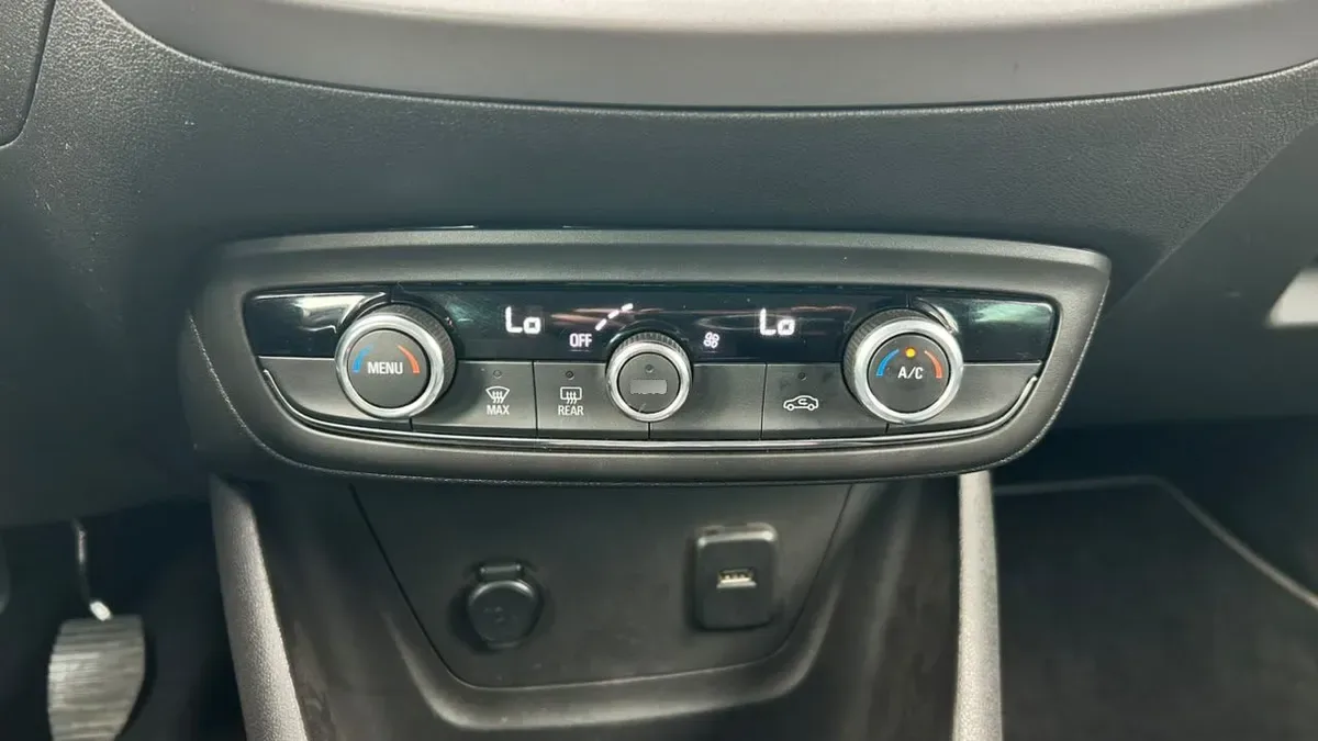 Opel Crossland 1.5 Td Mt6 año 2022