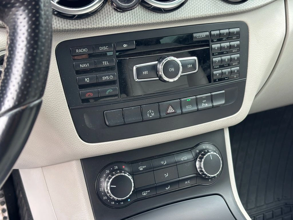 Mercedes-Benz B 180 1.6 Turbo Auto año 2014