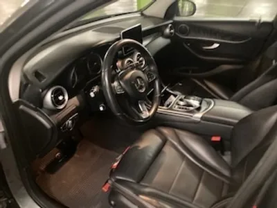 Mercedes-Benz Glc 220 2.1 At Diesel año 2018