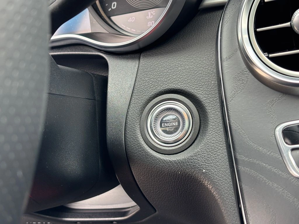 Mercedes-Benz C 300 C 300 año 2021