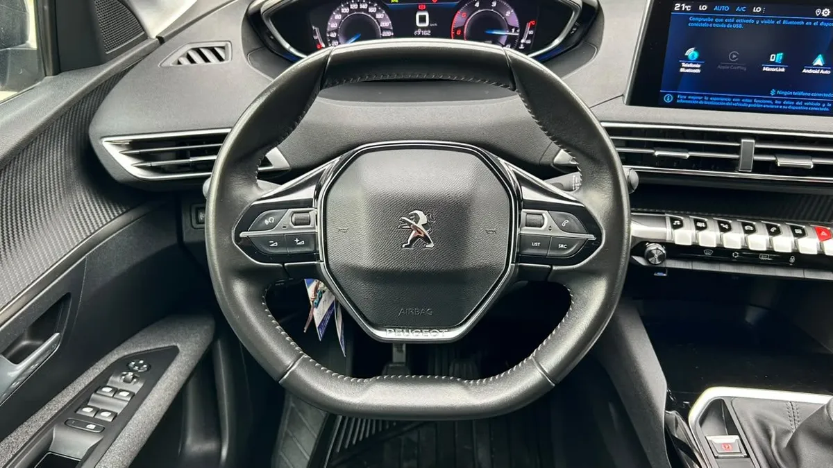 Peugeot 3008 Blue Hdi 130 1.5 año 2022