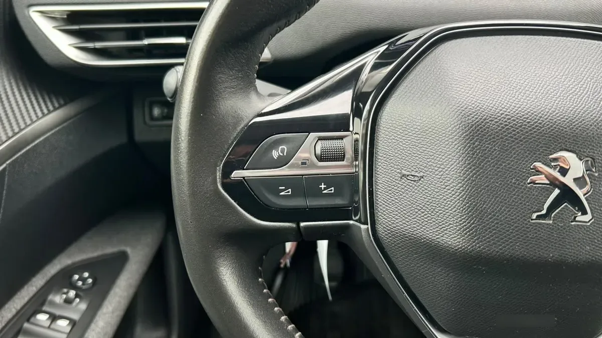 Peugeot 3008 Blue Hdi 130 1.5 año 2022