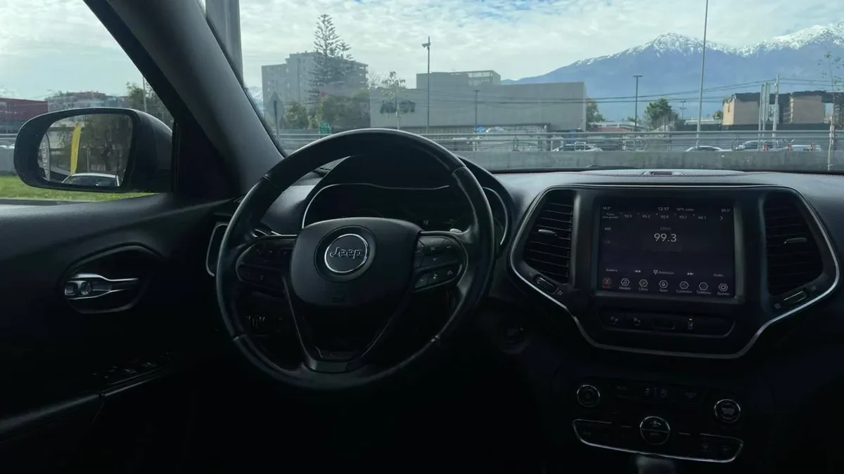 Jeep Cherokee 3.2 Trailhawk 4x4 At 5p año 2019
