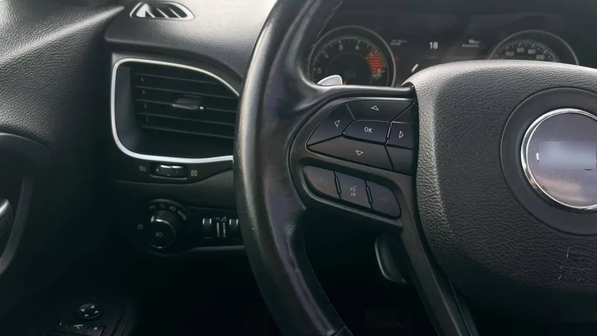 Jeep Cherokee 3.2 Trailhawk 4x4 At 5p año 2019