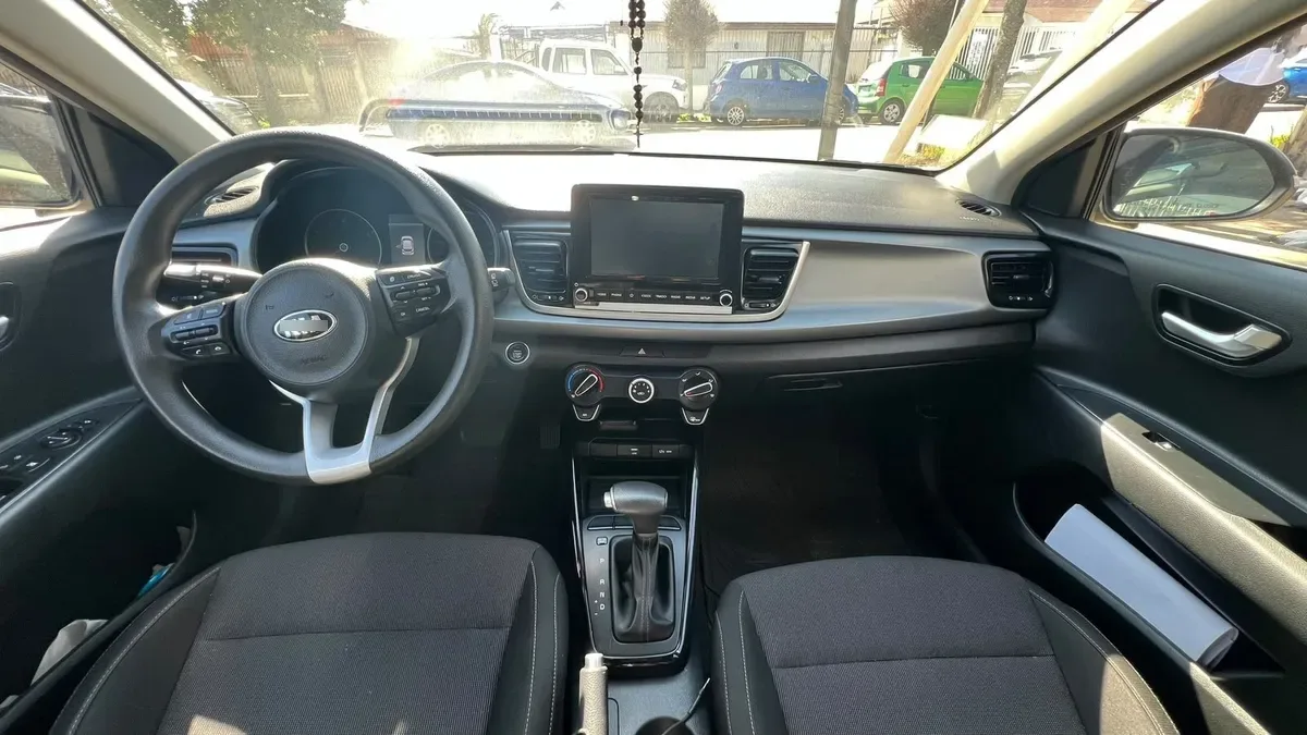 KIA MOTORS RIO 5 1.4 Lx Ac Mt año 2022