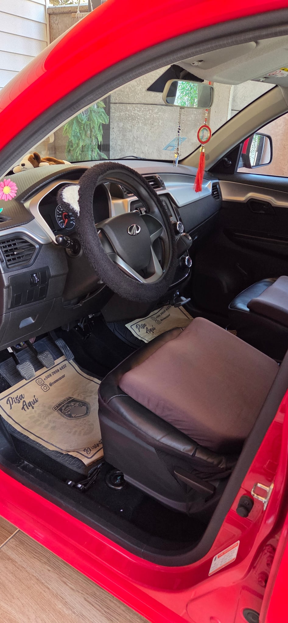 MAHINDRA KUV100 1.2 Elite Mt año 2022