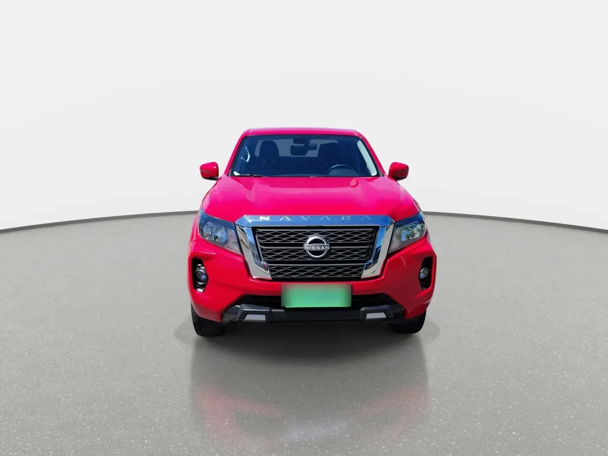 Nissan Navara 2.3d Xe Diesel 4x2 Dob.cab. Mt 4p año 2024