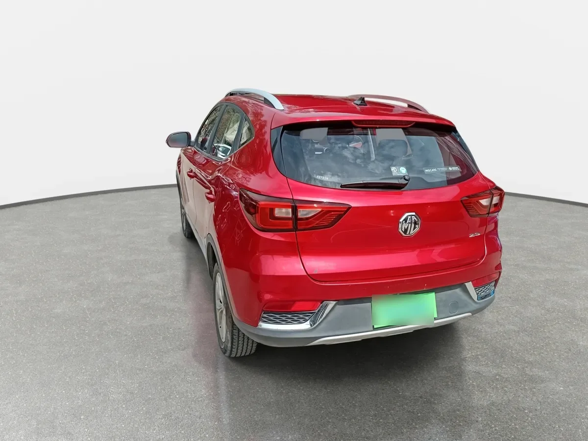 MG Mg Zs 1.5 Std 4x2 Mt 5p año 2023