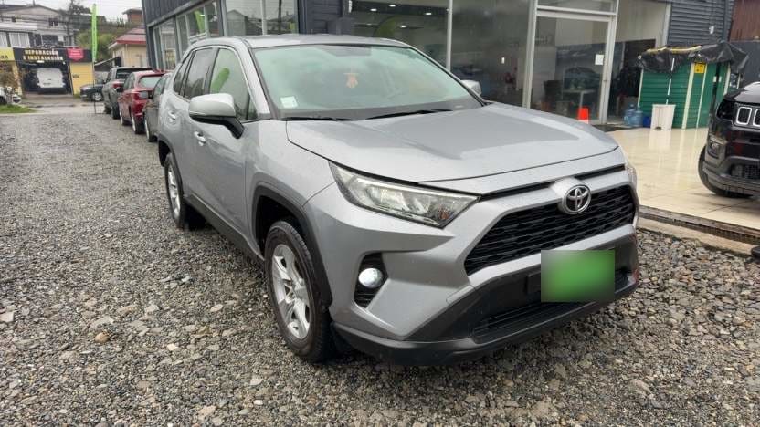 Toyota Rav 4 2.0 Le 4x2 Mt 5p año 2022