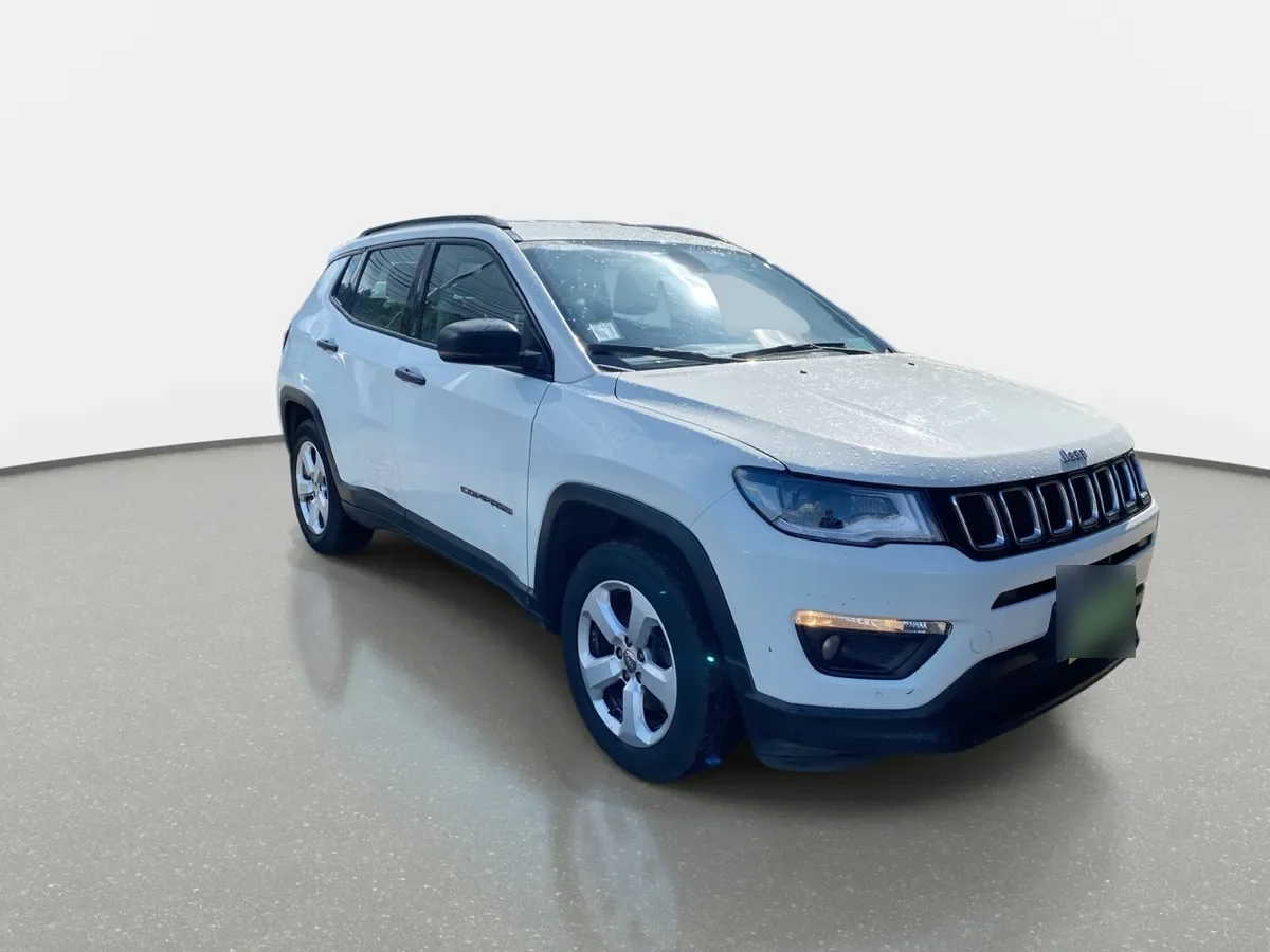 Jeep Compass 2.4 Sport Lx 4x2 6mt 5p año 2019